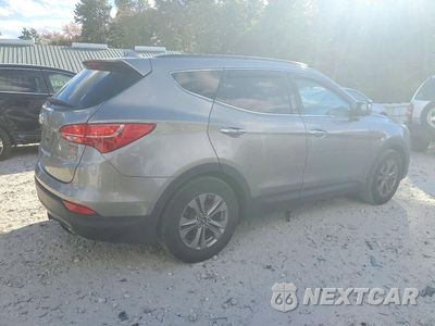 Trzecie zdjęcie samochodu z tyłu: 2016 HYUNDAI SANTA FE SPORT 2.4L VIN:5XYZUDLB5GG335632 - miniatura