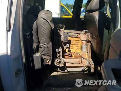 Zdjęcie 10 z 12 samochodu: 2007 CHEVROLET SILVERADO K3500 VIN:1GBJK33667F562142 - miniatura