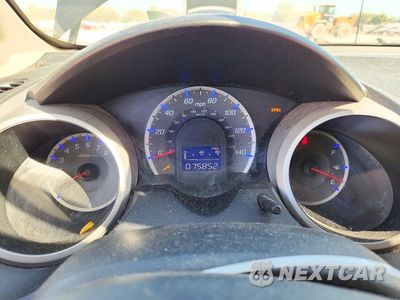 Zdjęcie 9 z 12 samochodu: 2013 HONDA FIT VIN:JHMGE8H34DC074165 - miniatura