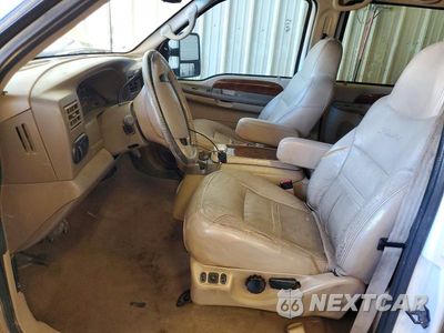 Zdjęcie 7 z 13 samochodu: 2001 FORD EXCURSION LIMITED VIN:1FMNU42F71EA48596 - miniatura