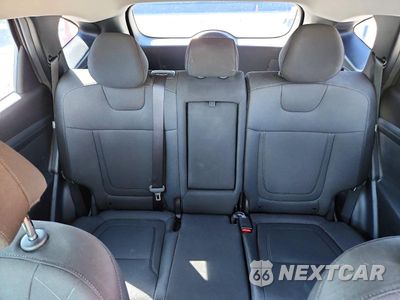 Zdjęcie 10 z 13 samochodu: 2025 HYUNDAI TUCSON SE VIN:5NMJA3DE6SH604101 - miniatura