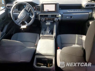 Zdjęcie 8 z 12 samochodu: 2026 TOYOTA TACOMA SR VIN:3TYKD5HN8TT045512 - miniatura