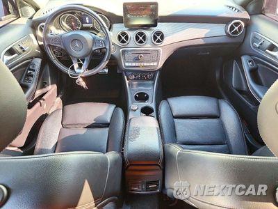 Zdjęcie 8 z 13 samochodu: 2018 MERCEDES-BENZ GLA 250 4MATIC VIN:WDCTG4GB7JJ392181 - miniatura