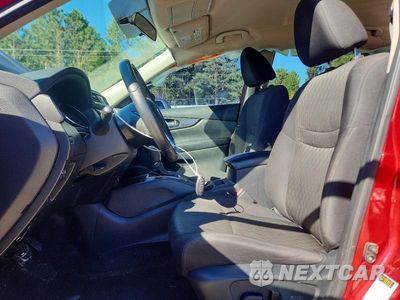 Zdjęcie 7 z 14 samochodu: 2018 NISSAN ROGUE SV VIN:5N1AT2MT4JC807323 - miniatura