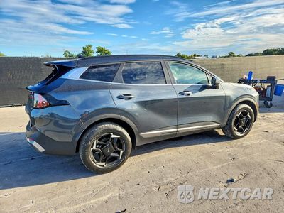 Trzecie zdjęcie samochodu z tyłu: 2026 KIA SPORTAGE HYBRID EX VIN:KNDPVDDG0T7336581 - miniatura