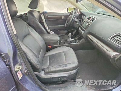 Zdjęcie 7 z 12 samochodu: 2017 SUBARU LEGACY 2.5I LIMITED VIN:4S3BNAN62H3005336 - miniatura