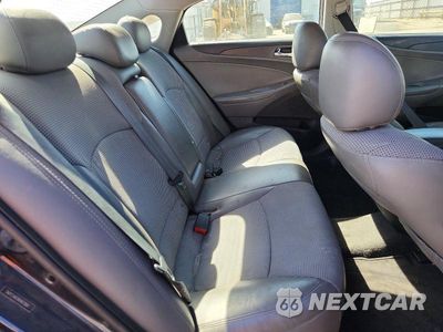 Zdjęcie 10 z 12 samochodu: 2013 HYUNDAI SONATA SE VIN:5NPEC4AC4DH613597 - miniatura