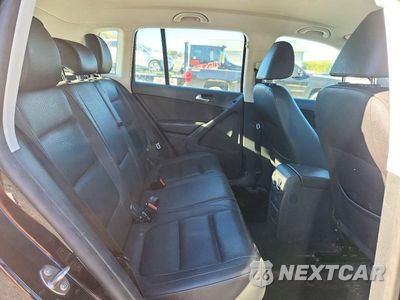 Zdjęcie 11 z 13 samochodu: 2016 VOLKSWAGEN TIGUAN S VIN:WVGAV7AX5GW519851 - miniatura