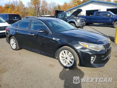 Czwarte zdjęcie samochodu z boku: 2018 KIA OPTIMA S VIN:5XXGT4L37JG204054 - miniatura