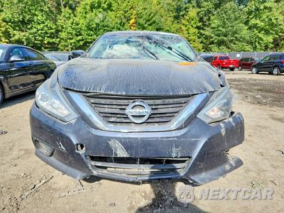 Piąte zdjęcie samochodu w środku: 2018 NISSAN ALTIMA 2.5 SV VIN:1N4AL3AP0JC125319 - miniatura