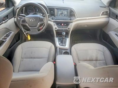 Zdjęcie 8 z 12 samochodu: 2018 HYUNDAI ELANTRA SEL VIN:5NPD84LFXJH340066 - miniatura