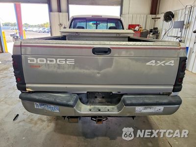Zdjęcie 6 z 12 samochodu: 1998 DODGE RAM 2500 VIN:3B7KF26W5WM225390 - miniatura