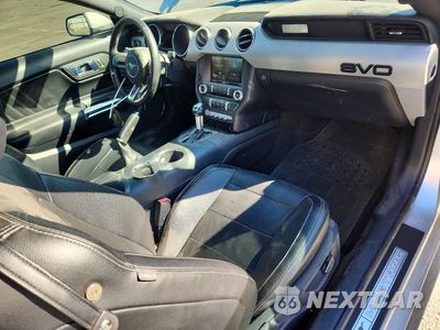 Zdjęcie 8 z 13 samochodu: 2015 FORD MUSTANG VIN:1FA6P8THXF5343552 - miniatura