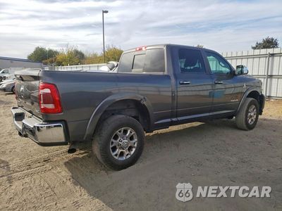 Trzecie zdjęcie samochodu z tyłu: 2021 RAM 2500 LARAMIE VIN:3C6UR5FL5MG675812 - miniatura