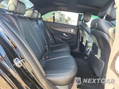 Zdjęcie 10 z 12 samochodu: 2019 MERCEDES-BENZ E 300 VIN:WDDZF4JB9KA532718 - miniatura