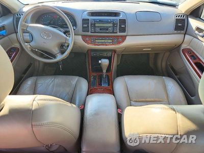 Zdjęcie 8 z 12 samochodu: 2004 TOYOTA CAMRY XLE V6 VIN:4T1BF30K84U081804 - miniatura