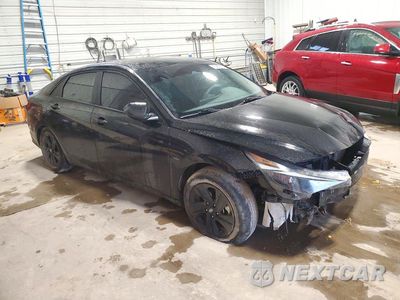 Czwarte zdjęcie samochodu z boku: 2023 HYUNDAI ELANTRA SEL VIN:KMHLM4AG1PU392229 - miniatura