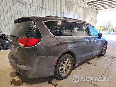 Trzecie zdjęcie samochodu z tyłu: 2020 CHRYSLER VOYAGER LXI VIN:2C4RC1DG3LR265498 - miniatura