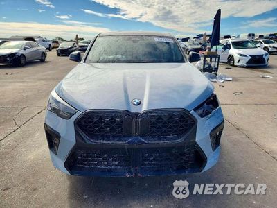 Piąte zdjęcie samochodu w środku: 2026 BMW X2 XDRIVE28I VIN:WBX63GM06T5587965 - miniatura