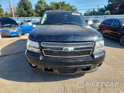 Piąte zdjęcie samochodu w środku: 2013 CHEVROLET TAHOE K1500 LS VIN:1GNSKAE02DR367198 - miniatura