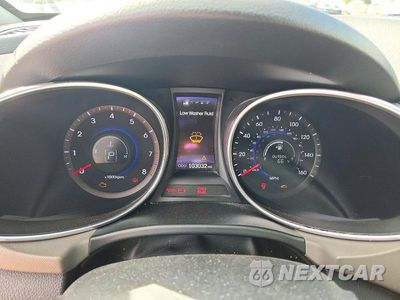 Zdjęcie 9 z 13 samochodu: 2014 HYUNDAI SANTA FE GLS VIN:KM8SR4HF3EU046240 - miniatura