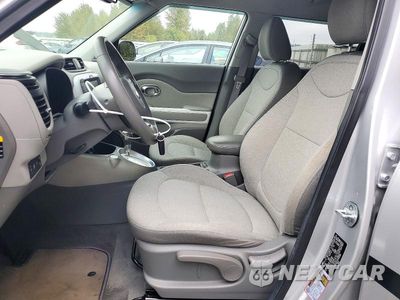 Zdjęcie 7 z 14 samochodu: 2018 KIA SOUL EV BASE VIN:KNDJP3AE9J7032336 - miniatura