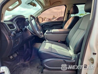 Zdjęcie 7 z 12 samochodu: 2017 NISSAN TITAN S VIN:1N6AA1EK8HN511016 - miniatura