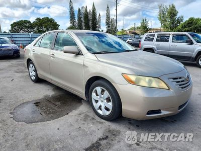 Czwarte zdjęcie samochodu z boku: 2007 TOYOTA CAMRY LE VIN:4T1BE46K97U112904 - miniatura