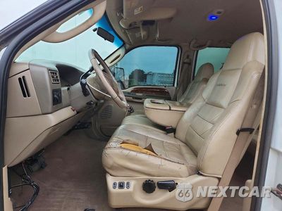 Zdjęcie 7 z 13 samochodu: 2004 FORD F350 SRW SUPER DUTY VIN:1FTSW31P14EC21457 - miniatura