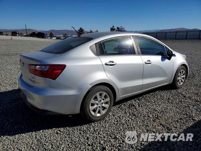Trzecie zdjęcie samochodu z tyłu: 2017 KIA RIO LX VIN:KNADM4A37H6047974 - miniatura