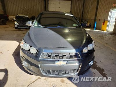 Piąte zdjęcie samochodu w środku: 2015 CHEVROLET SONIC LTZ VIN:1G1JE5SB4F4110464 - miniatura