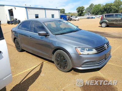 Czwarte zdjęcie samochodu z boku: 2017 VOLKSWAGEN JETTA S VIN:3VW2B7AJ5HM377545 - miniatura