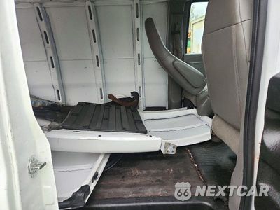 Zdjęcie 11 z 14 samochodu: 2018 GMC SAVANA 2500 CARGO DELIVERY VAN VIN:1GTW7AFP7J1309850 - miniatura