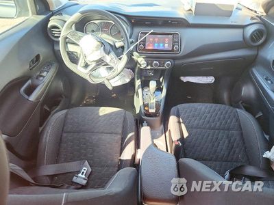 Zdjęcie 8 z 13 samochodu: 2021 NISSAN KICKS S VIN:3N1CP5BV0ML556125 - miniatura