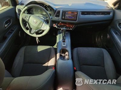 Zdjęcie 8 z 13 samochodu: 2021 HONDA HR-V EX VIN:3CZRU5H59MM701092 - miniatura