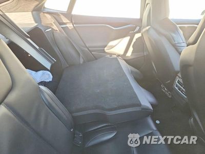 Zdjęcie 10 z 12 samochodu: 2016 TESLA MODEL S VIN:5YJSA1E26GF140877 - miniatura