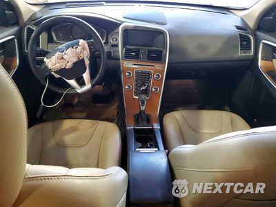 Zdjęcie 8 z 13 samochodu: 2016 VOLVO XC60 T5 PLATINUM VIN:YV440MDM2G2878868 - miniatura