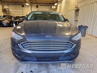 Piąte zdjęcie samochodu w środku: 2018 FORD FUSION S VIN:3FA6P0G79JR118449 - miniatura
