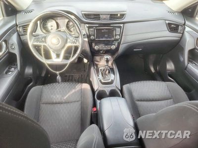 Zdjęcie 8 z 13 samochodu: 2020 NISSAN ROGUE SV VIN:KNMAT2MT8LP526867 - miniatura