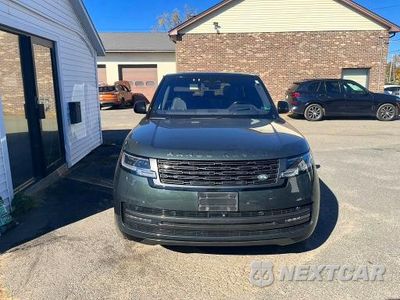 Piąte zdjęcie samochodu w środku: 2023 LAND ROVER RANGE ROVER SE VIN:SALKP9E76PA059355 - miniatura