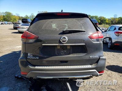 Zdjęcie 6 z 13 samochodu: 2018 NISSAN ROGUE SV VIN:KNMAT2MVXJP591556 - miniatura