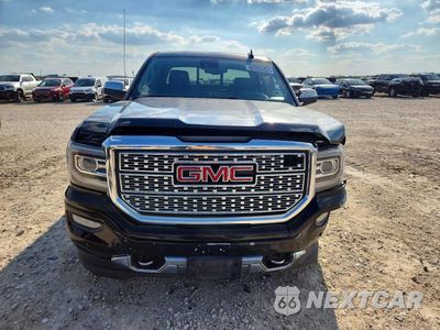 Piąte zdjęcie samochodu w środku: 2017 GMC SIERRA K1500 DENALI VIN:3GTU2PEJ7HG388941 - miniatura