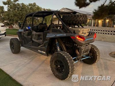 Trzecie zdjęcie samochodu z tyłu: 2019 POLARIS RZR XP 4 1000 UTILITY VEHICLE VIN:3NSVFE927KF777753 - miniatura