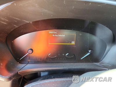 Zdjęcie 9 z 12 samochodu: 2020 FORD ESCAPE SE VIN:1FMCU9G61LUB22245 - miniatura
