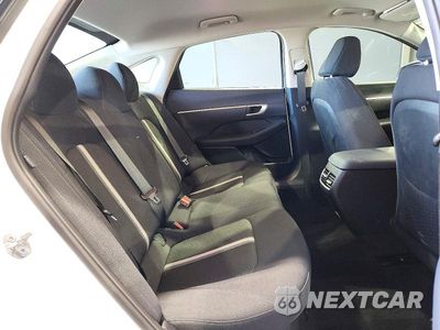 Zdjęcie 10 z 12 samochodu: 2026 HYUNDAI SONATA HYBRID BLUE VIN:KMHL24JJXTA175033 - miniatura