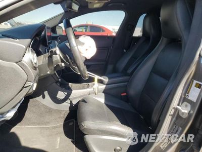 Zdjęcie 7 z 12 samochodu: 2015 MERCEDES-BENZ CLA 250 VIN:WDDSJ4EB8FN176691 - miniatura