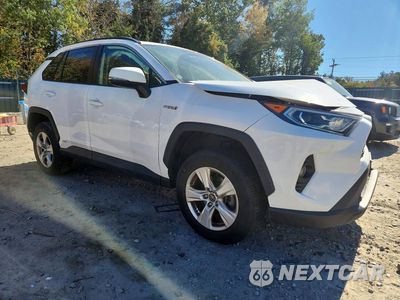 Czwarte zdjęcie samochodu z boku: 2021 TOYOTA RAV4 HYBRID XLE VIN:4T3R6RFV2MU007675 - miniatura