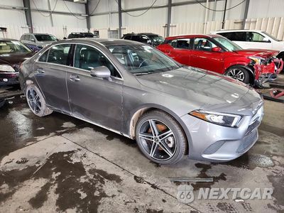 Czwarte zdjęcie samochodu z boku: 2021 MERCEDES-BENZ A 220 4MATIC VIN:W1K3G4FB5MJ285101 - miniatura
