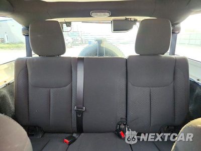 Zdjęcie 10 z 14 samochodu: 2016 JEEP WRANGLER UNLIMITED SPORT VIN:1C4BJWDG8GL125045 - miniatura