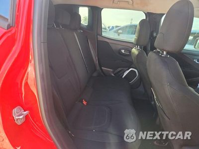 Zdjęcie 10 z 12 samochodu: 2018 JEEP RENEGADE LATITUDE VIN:ZACCJABB2JPH38103 - miniatura